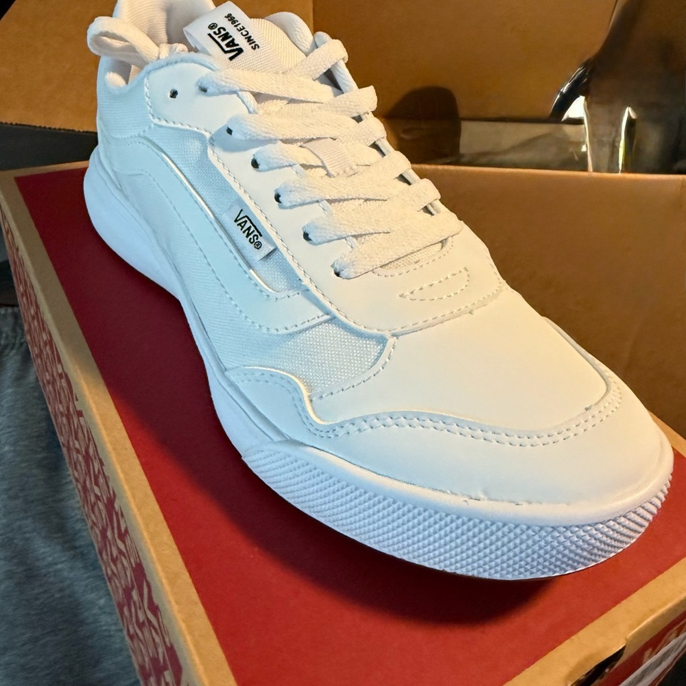 Vans Women’s Classic White Sneakers